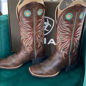Ariat Women’s Round Up Ryder Cowboy Boot